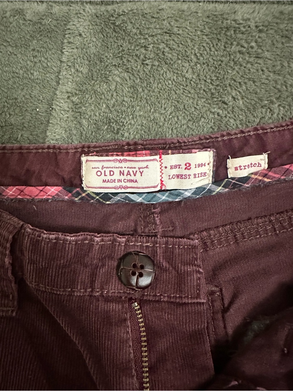 Old Navy womens Stretch Corduroy Pants - Wine